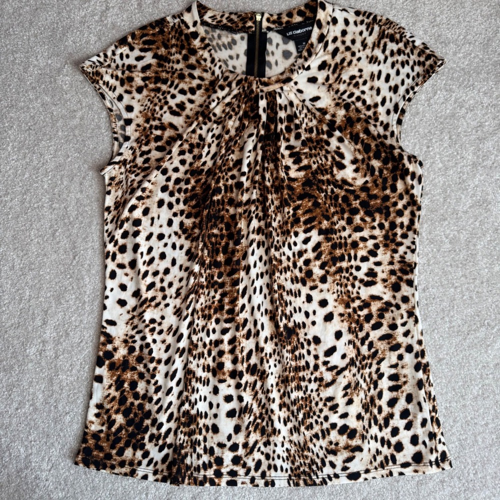 Liz Claiborne Career Womens Medium Leopard Print Pleated Cap Sleeve Blouse Top